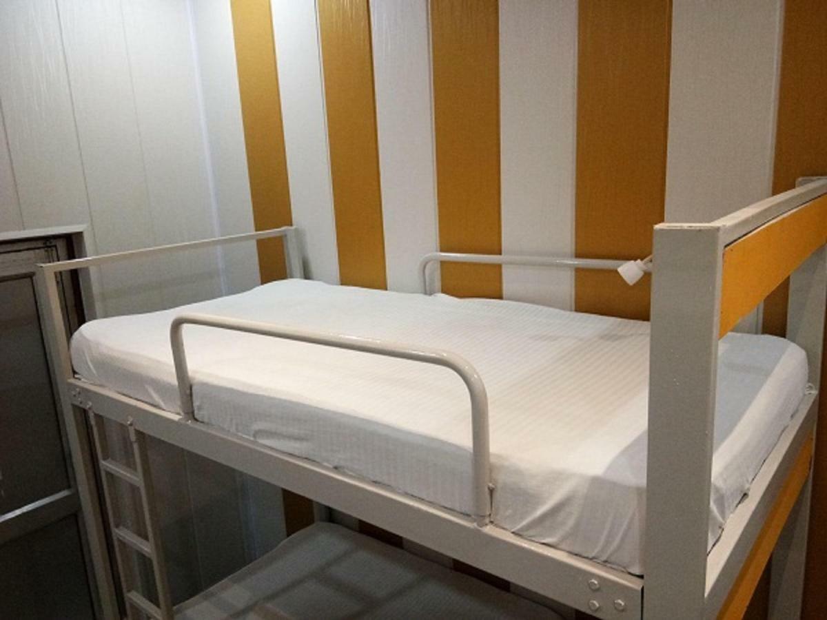 Friends Guest House & Hostel Агра Екстериор снимка
